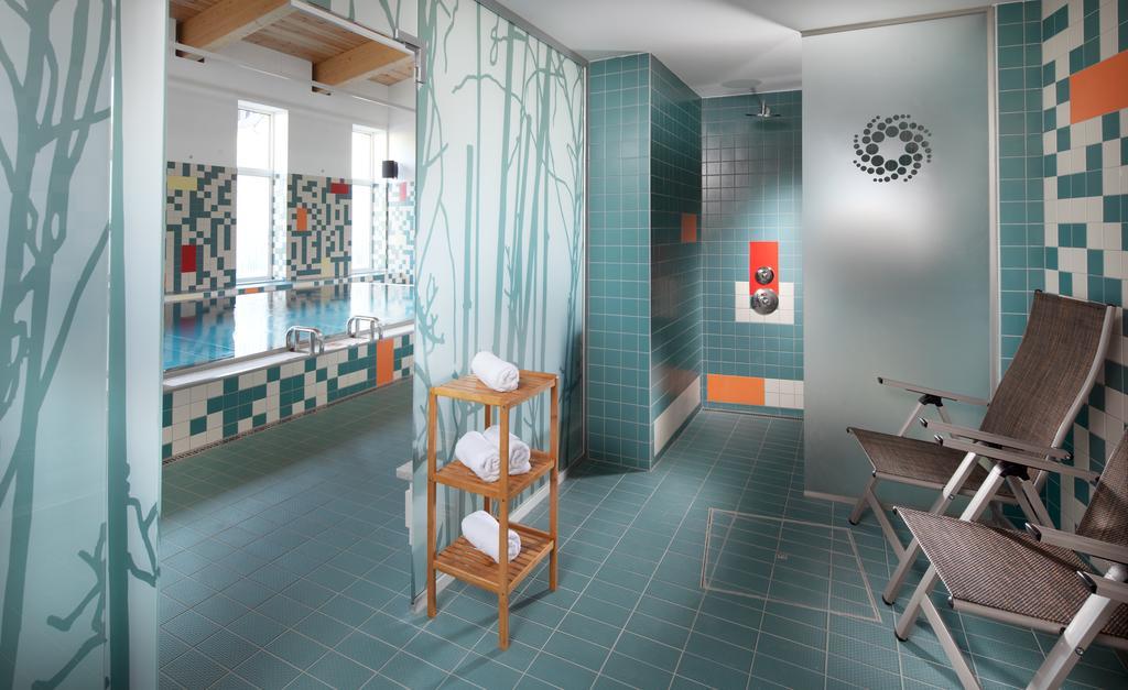 Badenia Hotel Praha ฟรันทิชโกวี ลาซเน ภายนอก รูปภาพ