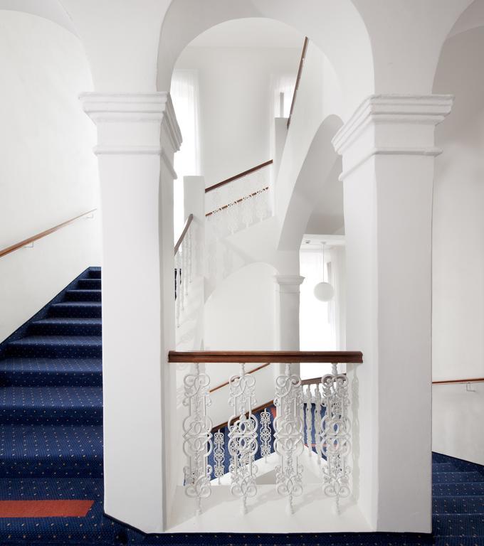 Badenia Hotel Praha ฟรันทิชโกวี ลาซเน ภายนอก รูปภาพ